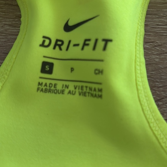 Nike Women's Neon Yellow Sports Bra - Picture 3 of 3